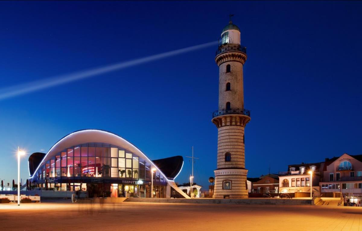 Doppelzimmer Humidor, Direkt Am Alten Strom Rostock Exteriör bild