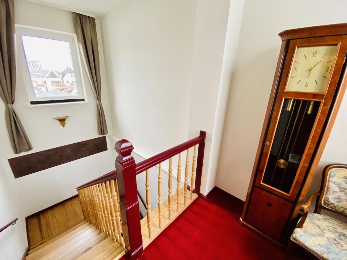 Doppelzimmer Humidor, Direkt Am Alten Strom Rostock Exteriör bild